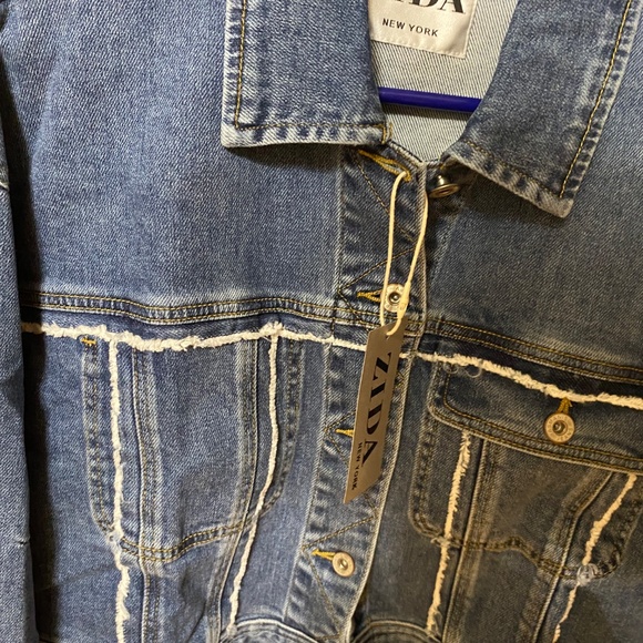 Cropped jean jacket - Picture 3 of 6